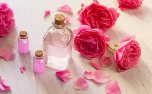تصویر 1 از خرید و قیمت گلاب ممتاز + فروش عمده